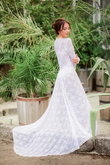 Choosing The Best Wedding Outfits For Ladies